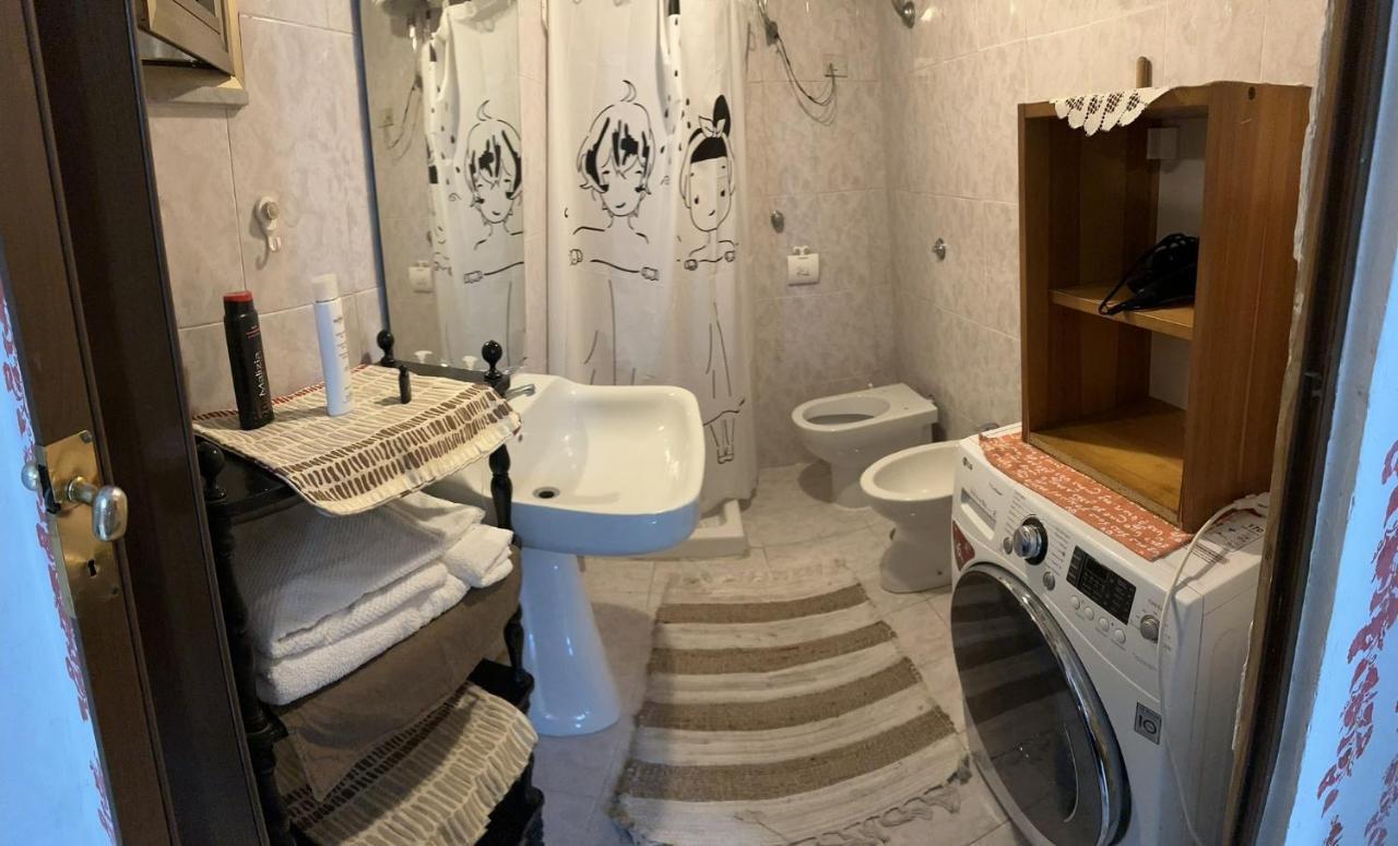 Imperium Allestimenti Bed & Breakfast เนเปิลส์ ภายนอก รูปภาพ